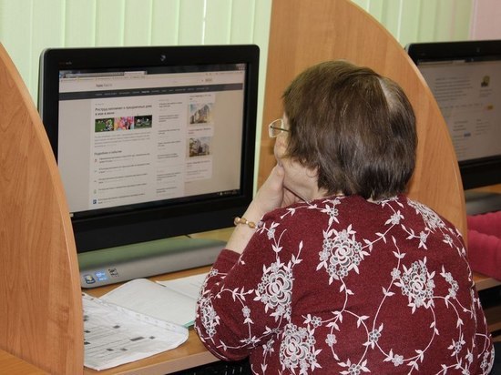 На пенсии онлайн: в Петрозаводске начались компьютерные курсы для мудрых