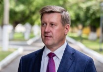 Мэр Новосибирска Анатолий Локоть отмечает очередную годовщину своей работы на посту главы города