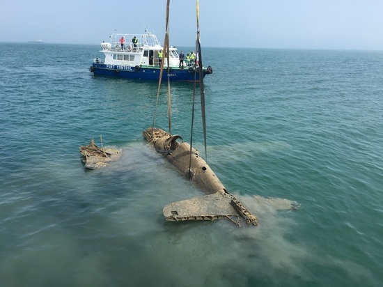 У мыса Тарханкут откроют подводную экспозицию находок Черного моря У мыса Тарханкут откроют подводную экспозицию находок Черного моря