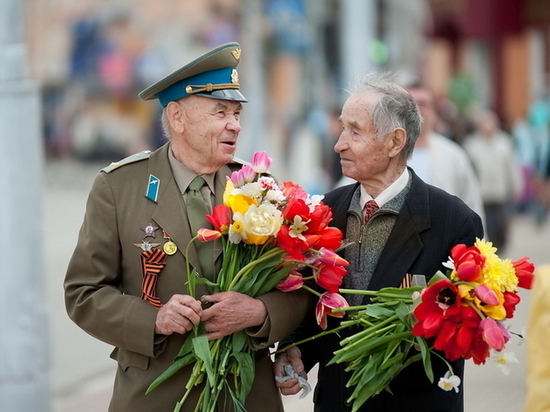 Более 17 миллионов направили на выплаты ветеранам Тверской области