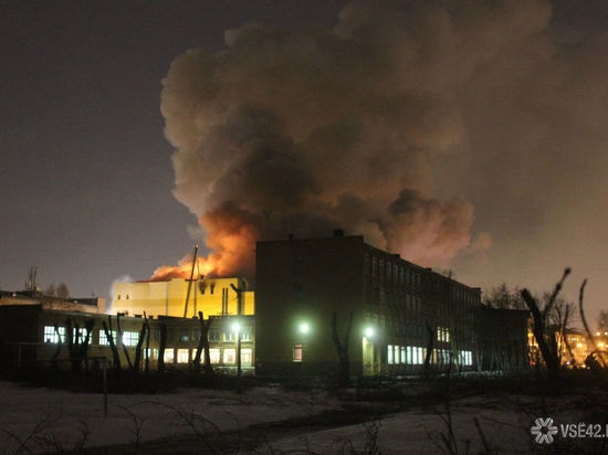 СМИ обвинили в распространении слухов о пожаре в «Зимней вишне» пресс-службу администрации Кузбасса 