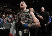 Турнир по смешанным единоборствам UFC 223, который пройдет в эти выходные в Нью-Йорке, уже по праву может называться одним из самых скандальных. Конфликт Хабиба Нурмагомедова и Артема Лобова получил весьма неожиданное продолжение: в Бруклин пожаловал Конор Макгрегор, который атаковал автобус с бойцами и добился того, что его теперь разыскивает полиция.