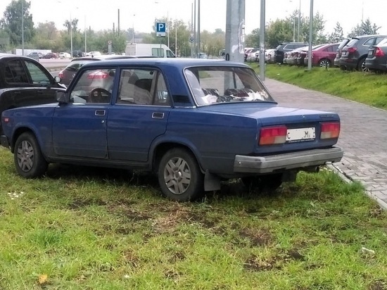 В Кирове готовятся новые запреты: на парковки и на уличную рекламу