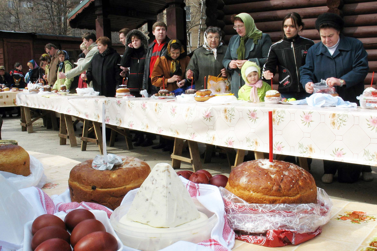 Когда святить куличи и красить яйца на Пасху в 2019 году Когда святить куличи и красить яйца на Пасху в 2019 году
