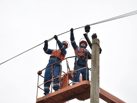 После урагана в Тверской области восстановили электричество
