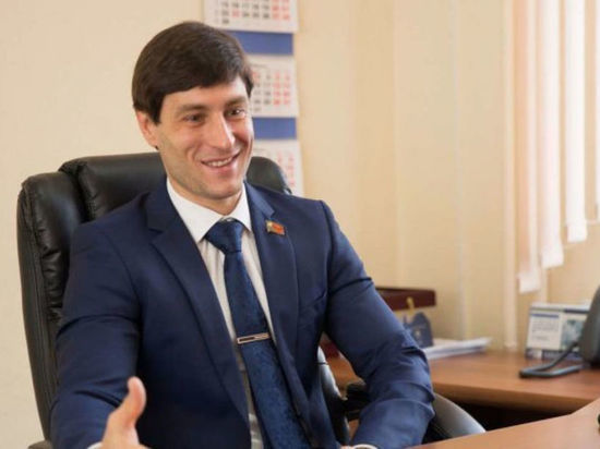 Председатель кузбасского парламента ушел в отставку 