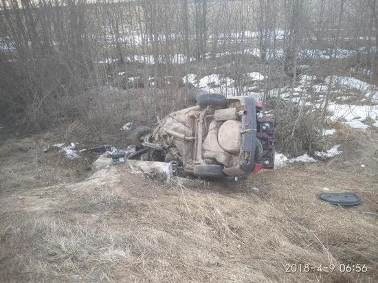 В Тверской области водитель погиб, врезавшись в оголовок трубы