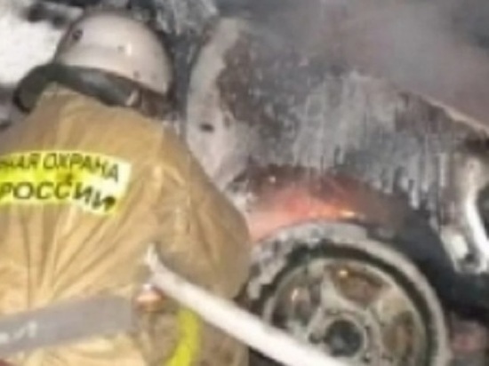 В тушении пожара участвовал боевой расчет спасателей МЧС