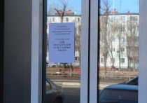 В соцсетях после трагедии в Кемерове запущена акция, призывающая проверить, работают ли аварийные выходы в магазинах, местах учебы и работы