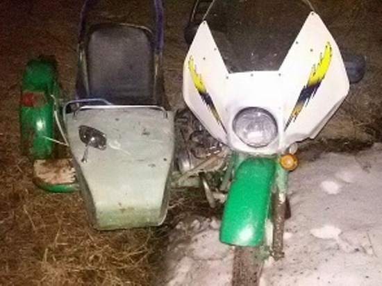 В Свердловской области погиб семилетний ребенок, упав на мотоцикле с обрыва