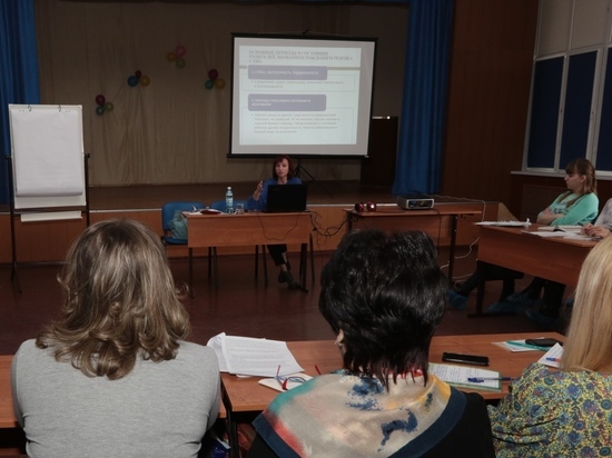 В Новотроицке прошел обучающий семинар в рамках программы Металлоинвеста «Здоровый ребенок»