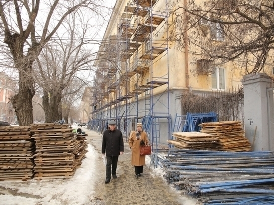 На Доме Павлова заменят крышу и отреставрируют фасад На Доме Павлова заменят крышу и отреставрируют фасад