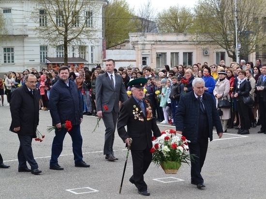 Грандиозное мероприятие в честь прославленного воинского соединения прошло в Буденновске 