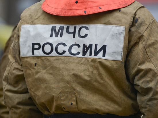 В Екатеринбурге при пожаре в капитальном гараже обнаружен труп мужчина