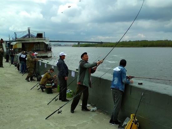 В 21 фестивале «Вобла» приняли участие 400 рыбаков