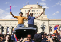 После отставки премьер-министра Сержа Саргсяна политический кризис в Армении вступил в новую фазу
