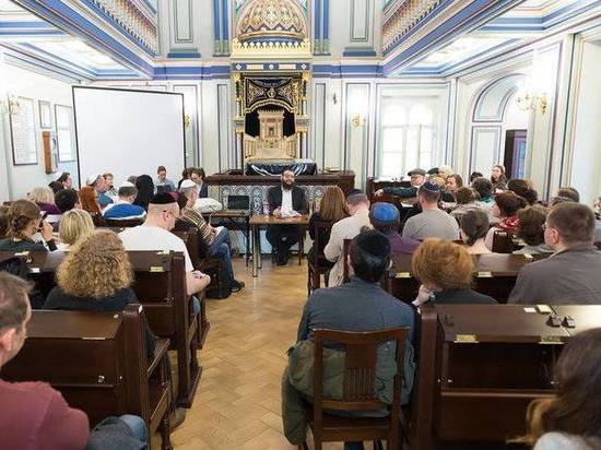 В Большой хоральной синагоге Санкт-Петербурга состоялся «День еврейской книги»