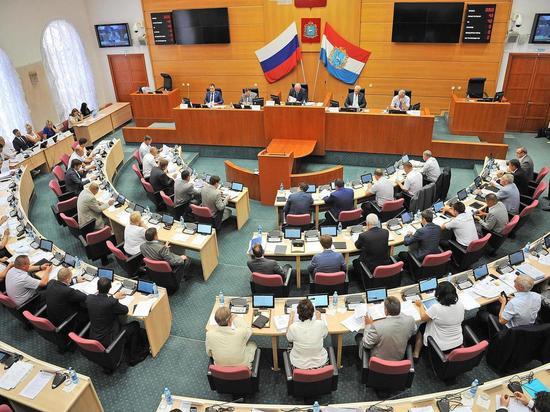 Самарская губернская Дума подвергла резкой критике отчет областного Кабмина об итогах деятельности за 2017 год
