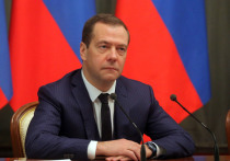 Премьер-министр Дмитрий Медведев дал, возможно, свое последнее интервью в качестве главы действующего правительства