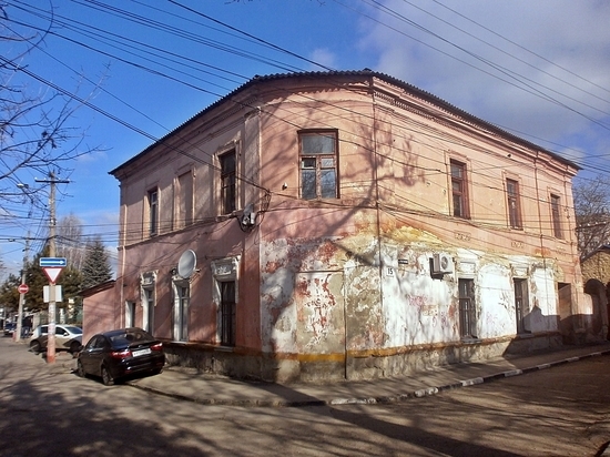 Жильцов крымских многоэтажек приезжие предприниматели активно агитируют расставаться с МУПами