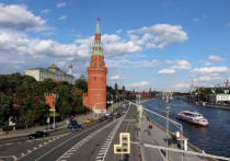 Пресс-секретарь президента РФ Дмитрий Песков прокомментировал обнародованные данные Стокгольмского международного института о том, что в России впервые с 1998 года на 20% до 66,3 млрд долларов сократились военные расходы