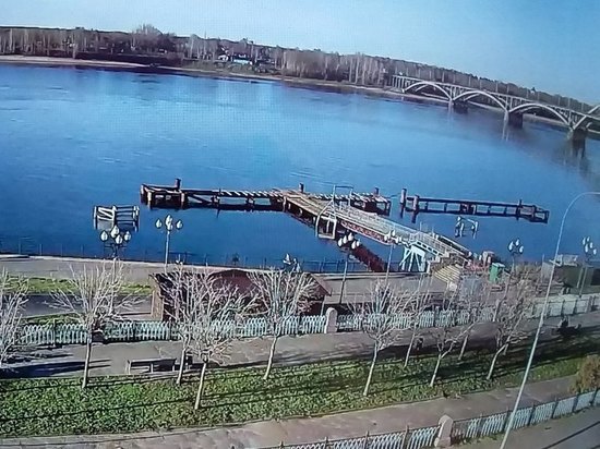В Рыбинске туристов не ждут, работы на строительстве причала остановлены