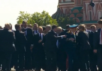 Некрасивый инцидент произошел после окончания парада Победы на Красной площади