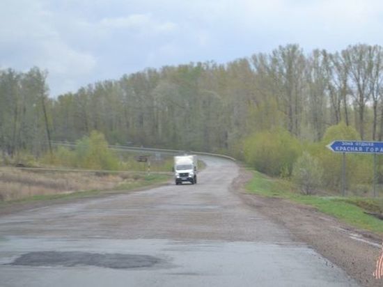 Отремонтированная за 430 миллионов  рублей дорога по-прежнему нуждается в ремонте