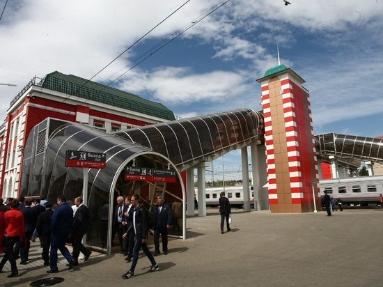 На станциях Саранск и Рузаевка открыли пешеходные мосты 