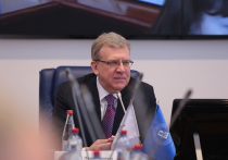 Алексей Кудрин согласился стать председателем Счетной палаты — об этом он сообщил президиуму фракции «ЕР» в Госдуме, прибыв на Охотный Ряд