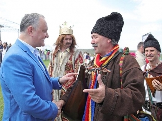 Президент Молдовы - абсолютный фаворит доверия граждан Президент Молдовы - абсолютный фаворит доверия граждан