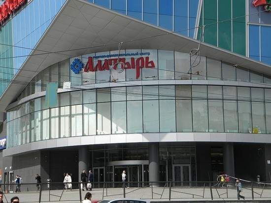 В торговом центре Екатеринбурга «Алатырь» избили инвалида В торговом центре Екатеринбурга «Алатырь» избили инвалида