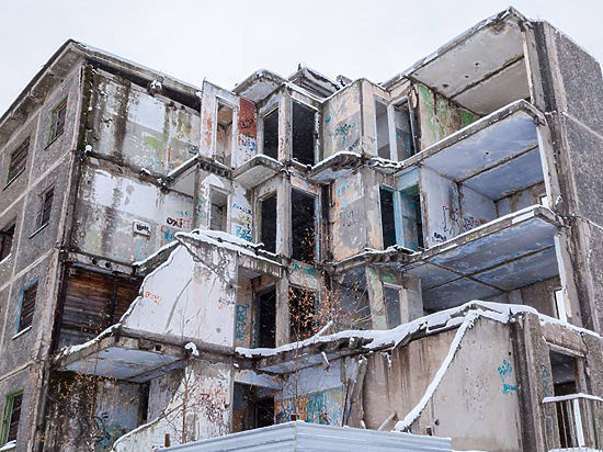 Взорванный дом переселят: свердловчане жили  в разрушенном здании 23 года
