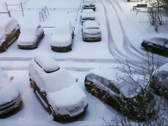 60 единиц техники ликвидируют последствия снегопада в Нижневартовске