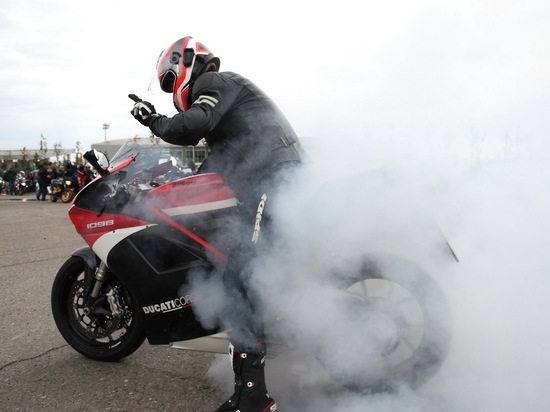 В Казани задержан байкер, который поджог свой мотоцикл