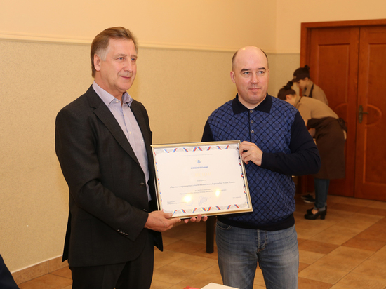 Дипломы Росавтодора получили алтайские предприятия дорожного сервиса