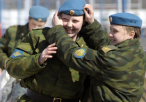 Женщинам разрешили учиться на офицеров Ракетных войск стратегического назначения (РВСН)