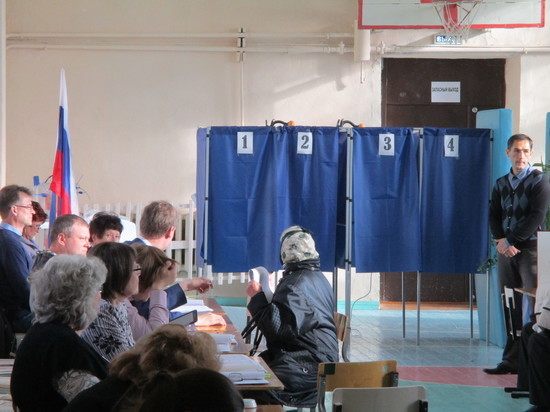 Поданы документы о регистрации группы по возвращению выборов свердловских мэров 