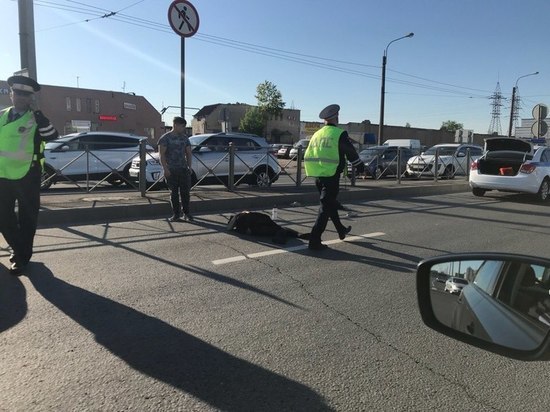 Женщина пострадала в ДТП в Петербурге