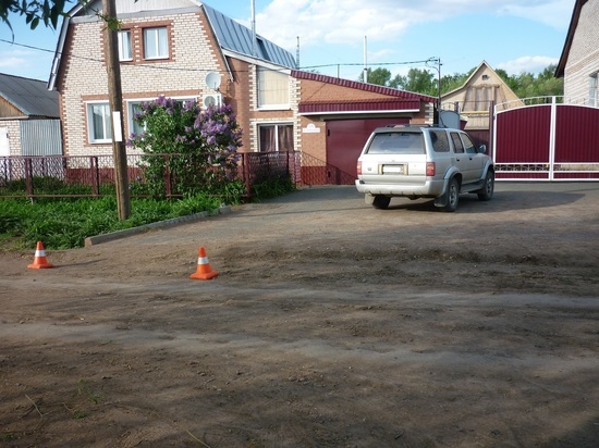 В Сорочинске 5-летняя девочка угодила под колеса иномарки 