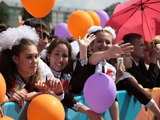 Последний звонок прозвенит 24 мая для 5,6 тысячи казанских выпускников