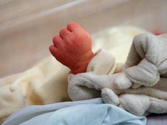 В Бузулуке двухмесячный ребенок получил травмы, упав с подоконника