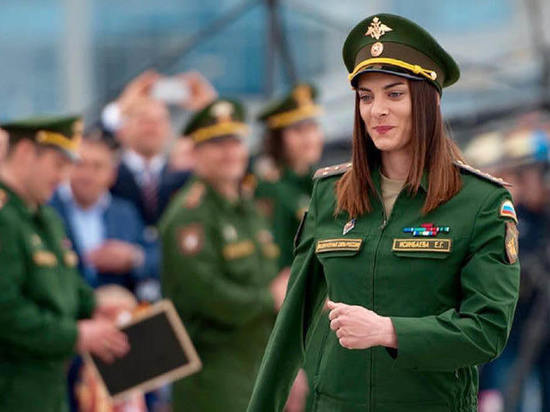 Сапоги на шпильке: как волгоградским девушкам попасть в вооруженные силы?