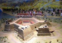 На месте Северной столицы уже в 1611 году шведы построили крепость Ниеншанц, возле которой стал развиваться город Ниен
