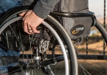 31 мая депутаты АКЗС рассмотрят законопроект, обязывающий предприятия, где штат сотрудников насчитывает 35 человек и больше, принимать на работу инвалидов