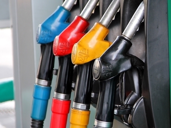 Резкий скачок стоимости бензина зафиксирован в ряде регионов России