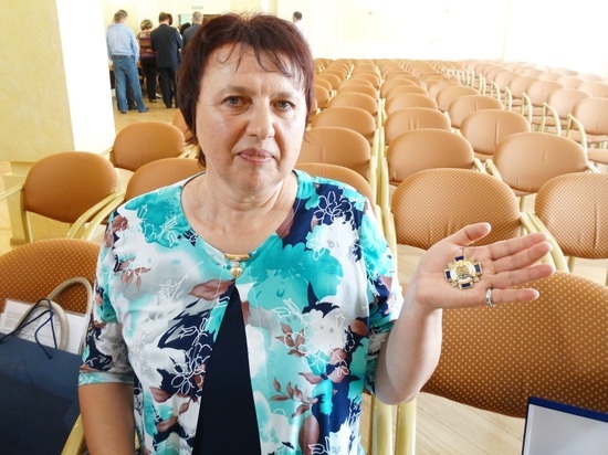 Почтальон из Тверской области, которая отстояла от грабителей пенсии, получила награду