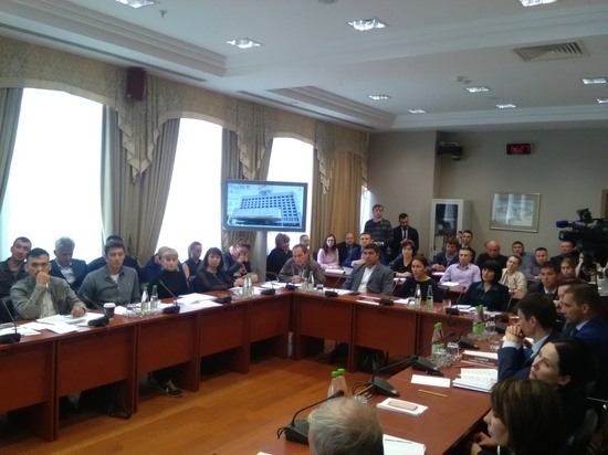 В Госсовете Татарстана прошел первый круглый стол, посвященный учету интересов граждан при подготовке генплана Казани