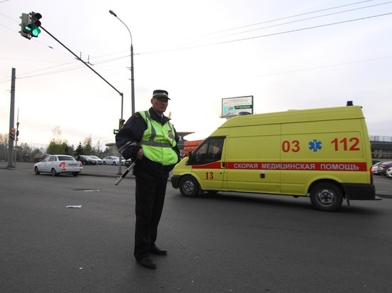 В Казани ищут водителя, который сбил женщину и покинул место ДТП