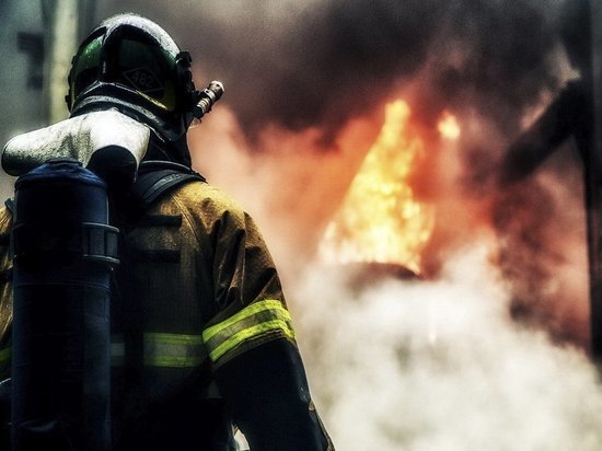 В Оренбурге на Самолетной при пожаре погиб человек